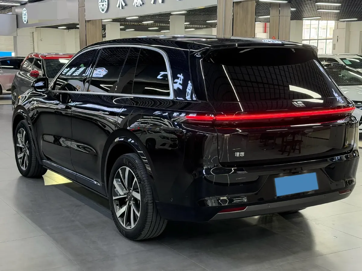 2023 Li L7 Range Extended 154HP REEV 40.9KWH,autocango,china used car exporter,china ev exporter,chinese used car exporter,chinese used ev exporter