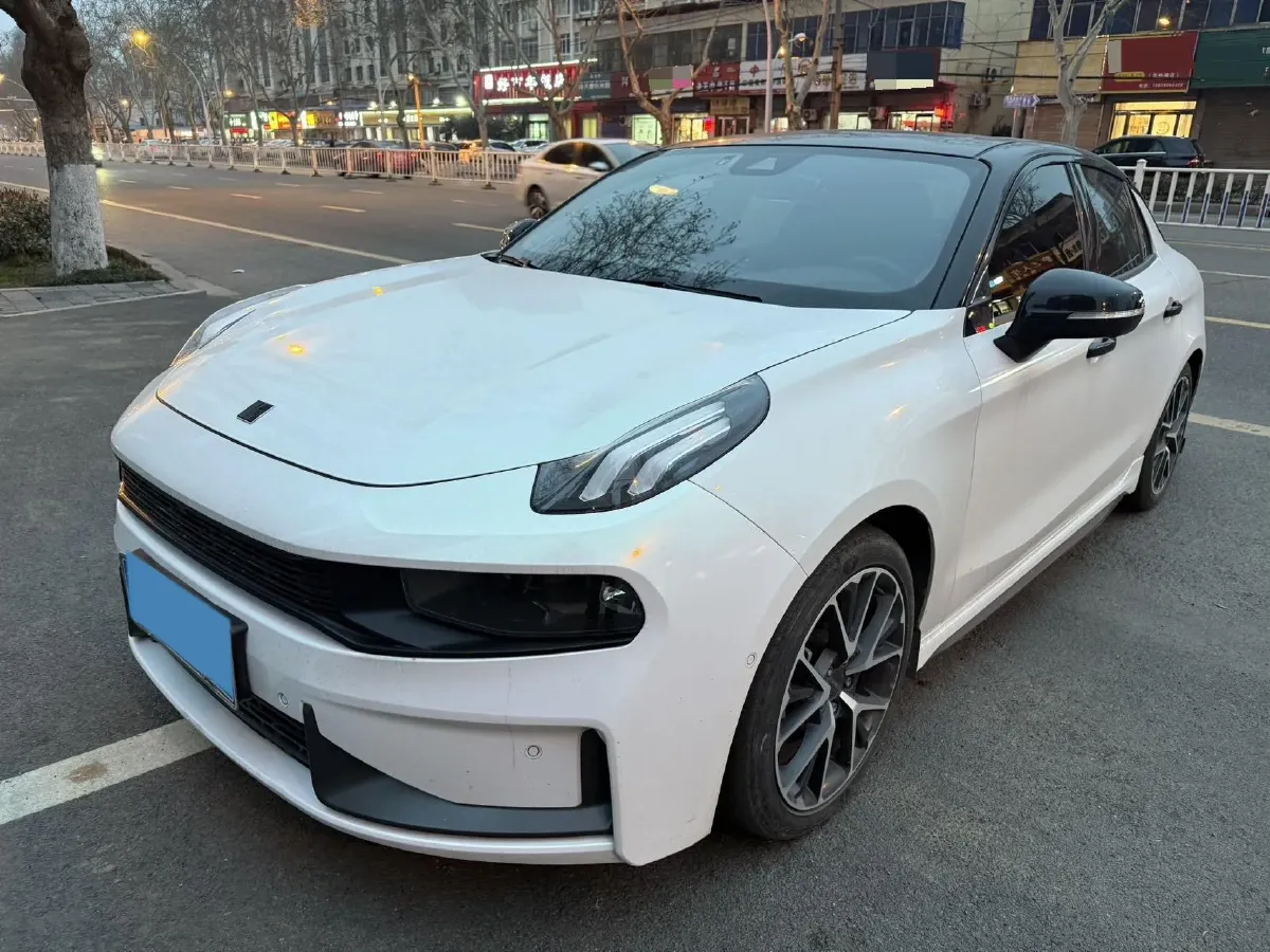 2022 LYNK&CO 03 2.0T 190HP L4 7DCT,autocango,china used car exporter,china ev exporter,chinese used car exporter,chinese used ev exporter