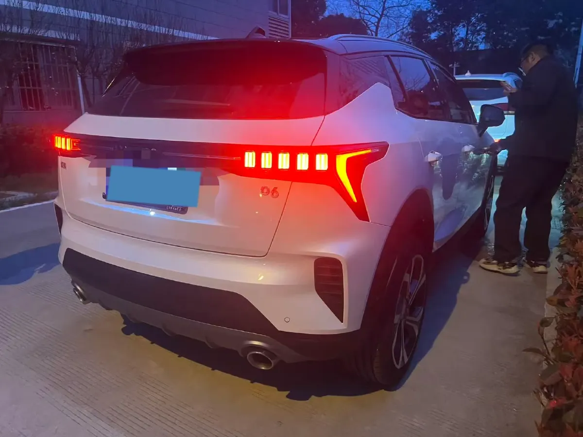 2023 LYNK&CO 06 1.5T 181HP L4 7DCT,autocango,china used car exporter,china ev exporter,chinese used car exporter,chinese used ev exporter