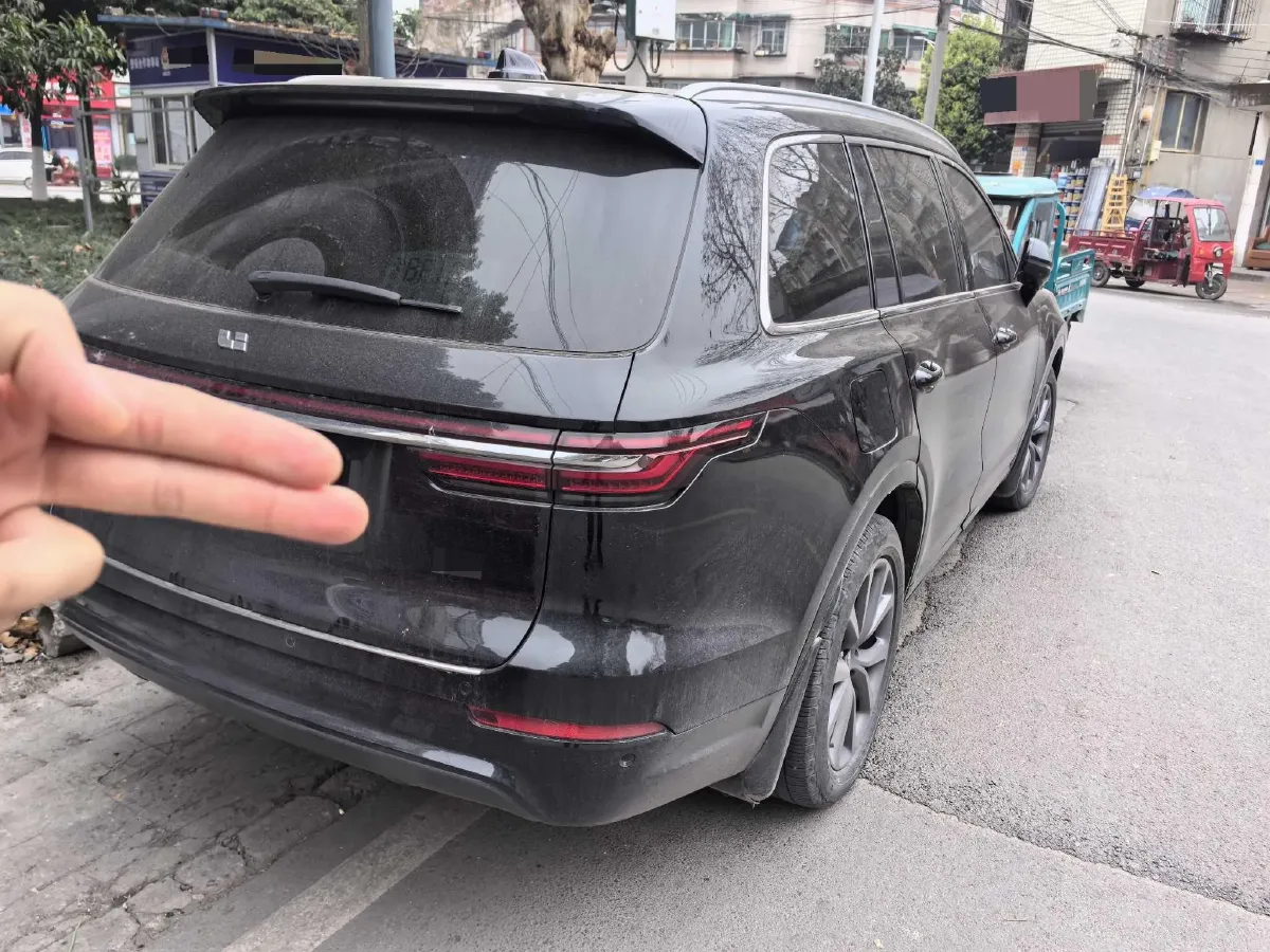 2020 Li ONE Range Extended 131HP REEV 40.5KWH,autocango,china used car exporter,china ev exporter,chinese used car exporter,chinese used ev exporter
