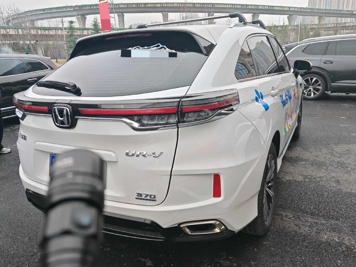 2020 Honda UR-V 2.0T 272HP L4 9AT,autocango,china used car exporter,china ev exporter,chinese used car exporter,chinese used ev exporter