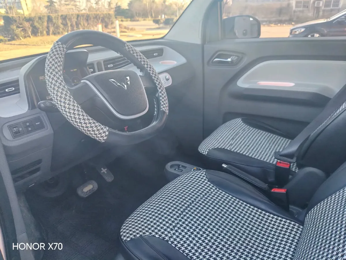 2021 WuLing HongGuang MINI EV BEV 9KWH,autocango,china used car exporter,china ev exporter,chinese used car exporter,chinese used ev exporter