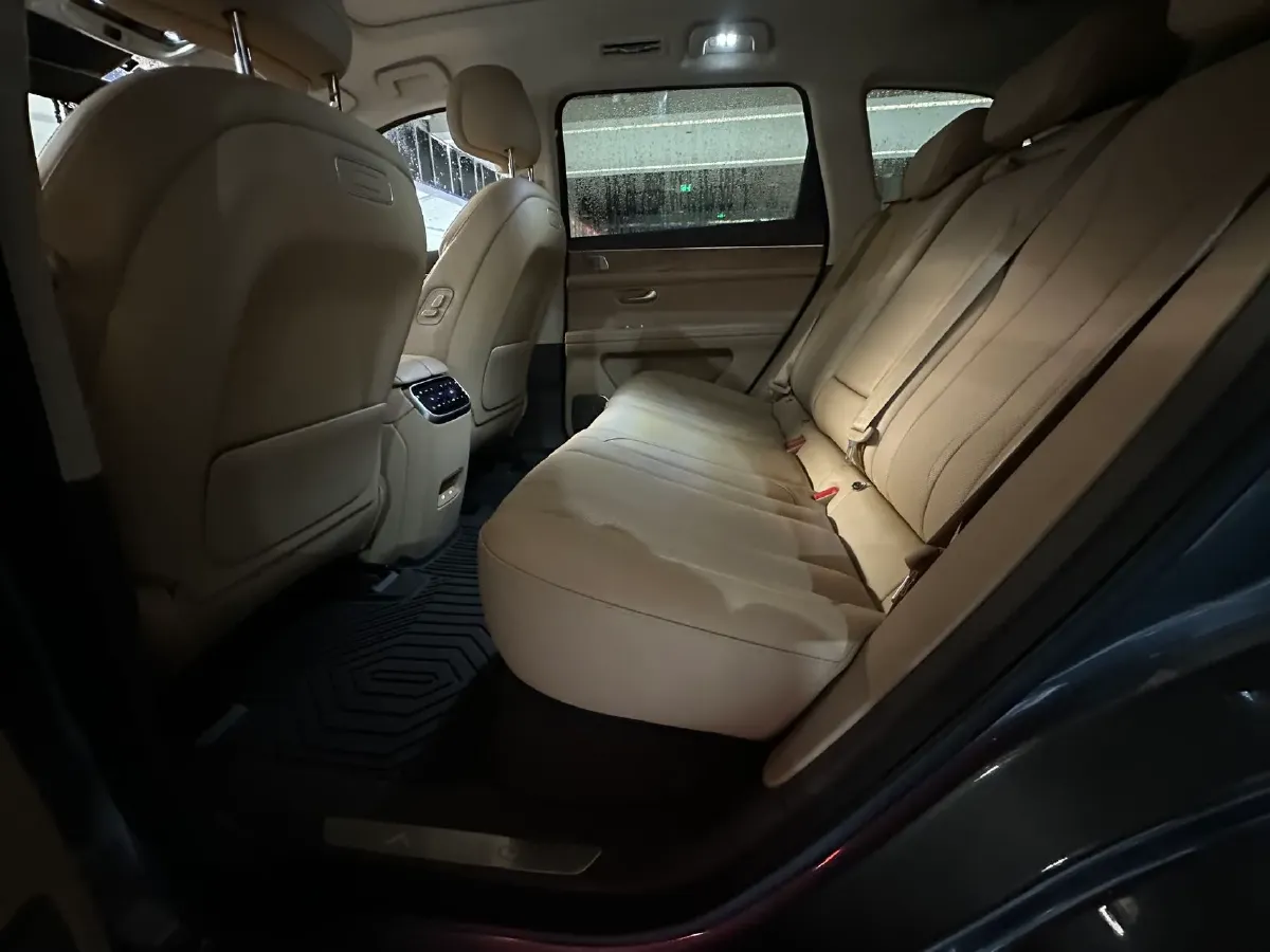 2024 AITO AITO M7 1.5T 152HP L4 REEV 38.5KWH,autocango,china used car exporter,china ev exporter,chinese used car exporter,chinese used ev exporter