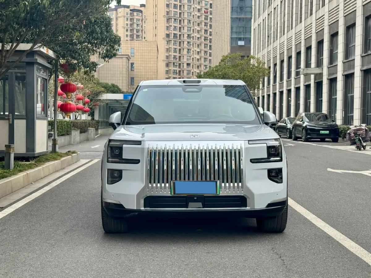 2025 Zeekr 9X 2.0T 279HP L4 1DHT PHEV,autocango,china used car exporter,china ev exporter,chinese used car exporter,chinese used ev exporter