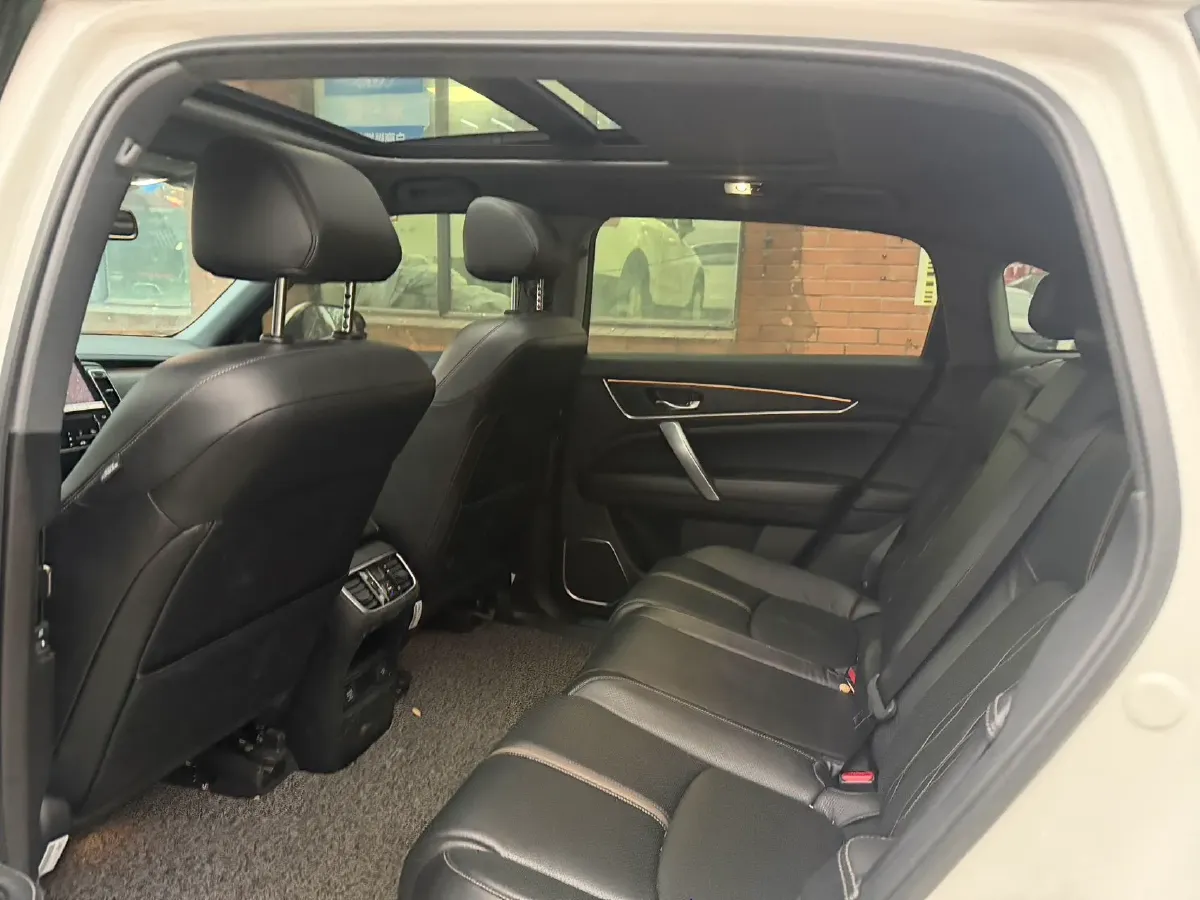 2020 Honda UR-V 1.5T 193HP L4 CVT,autocango,china used car exporter,china ev exporter,chinese used car exporter,chinese used ev exporter