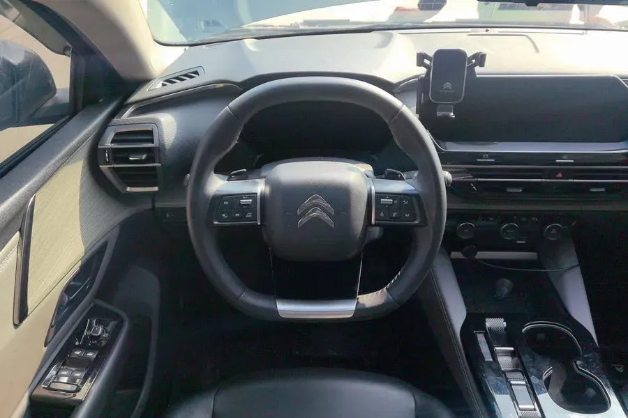 2022 Citroen C5 X 1.6T 175HP L4 8AT,autocango,china used car exporter,china ev exporter,chinese used car exporter,chinese used ev exporter