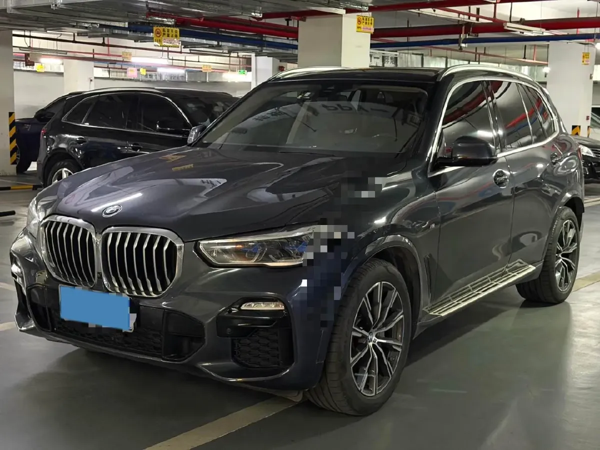 2020 BMW X5 3.0T 340HP L6 8AT,autocango,china used car exporter,china ev exporter,chinese used car exporter,chinese used ev exporter