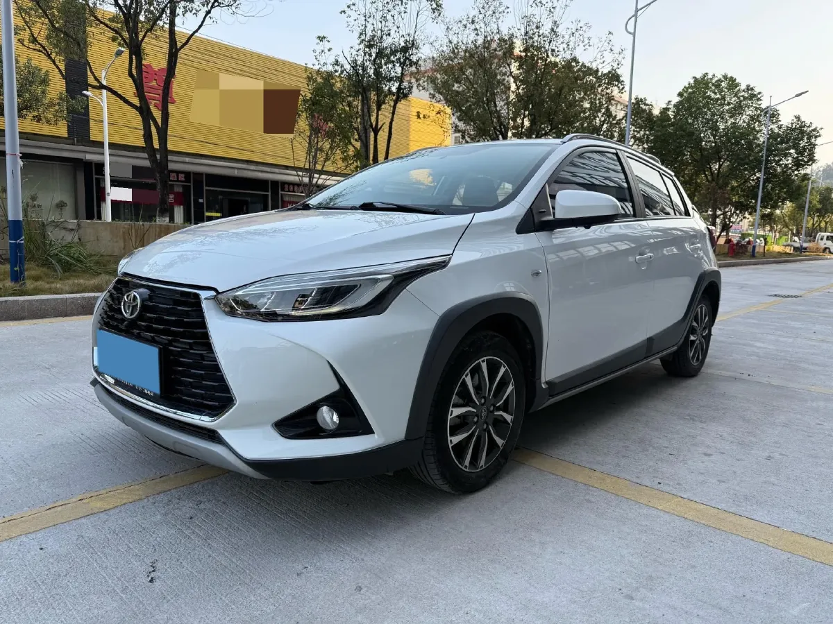 2022 Toyota Yaris L 1.5L 112HP L4 CVT,autocango,china used car exporter,china ev exporter,chinese used car exporter,chinese used ev exporter