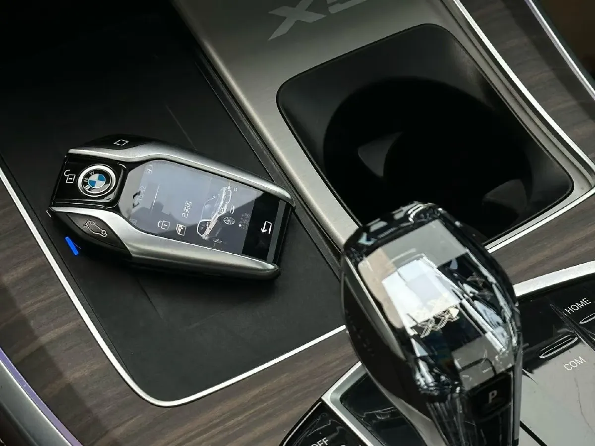 2022 BMW X5 3.0T 333HP L6 8AT,autocango,china used car exporter,china ev exporter,chinese used car exporter,chinese used ev exporter