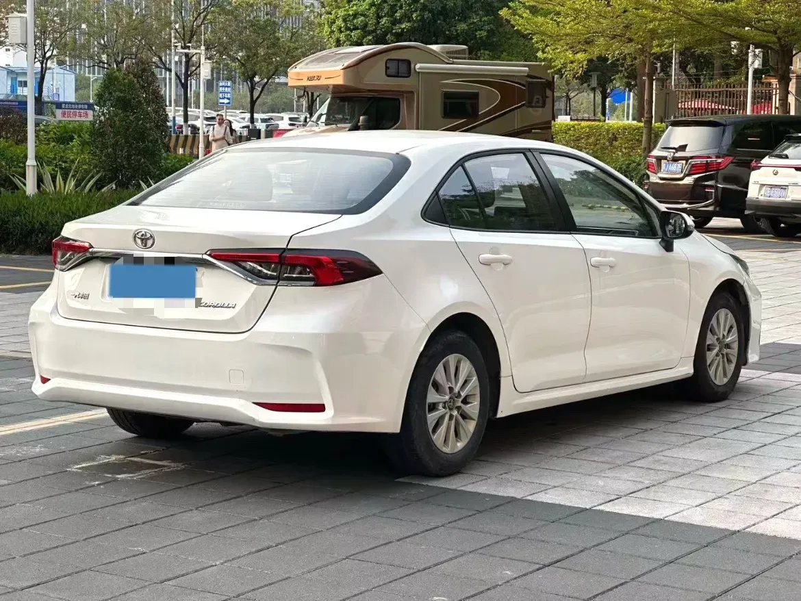 2022 Toyota Corolla 1.5L 121HP L3 6MT,autocango,china used car exporter,china ev exporter,chinese used car exporter,chinese used ev exporter
