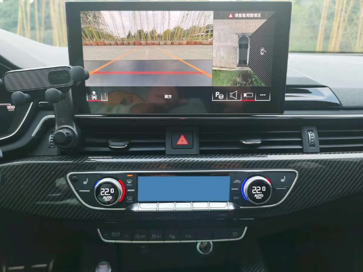 2024 Audi A4L 2.0T 245HP L4 7DCT,autocango,china used car exporter,china ev exporter,chinese used car exporter,chinese used ev exporter