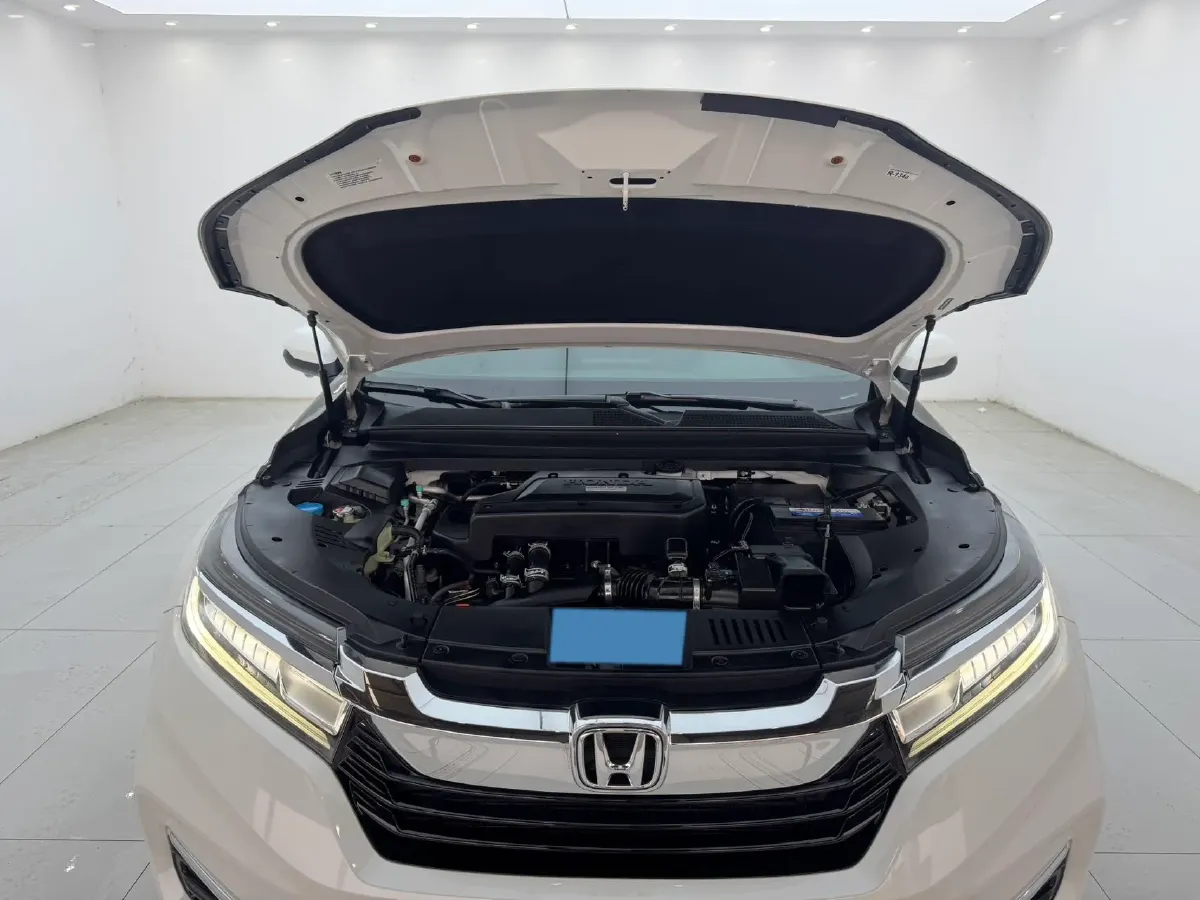 2020 Honda Avancier 1.5T 193HP L4 CVT,autocango,china used car exporter,china ev exporter,chinese used car exporter,chinese used ev exporter