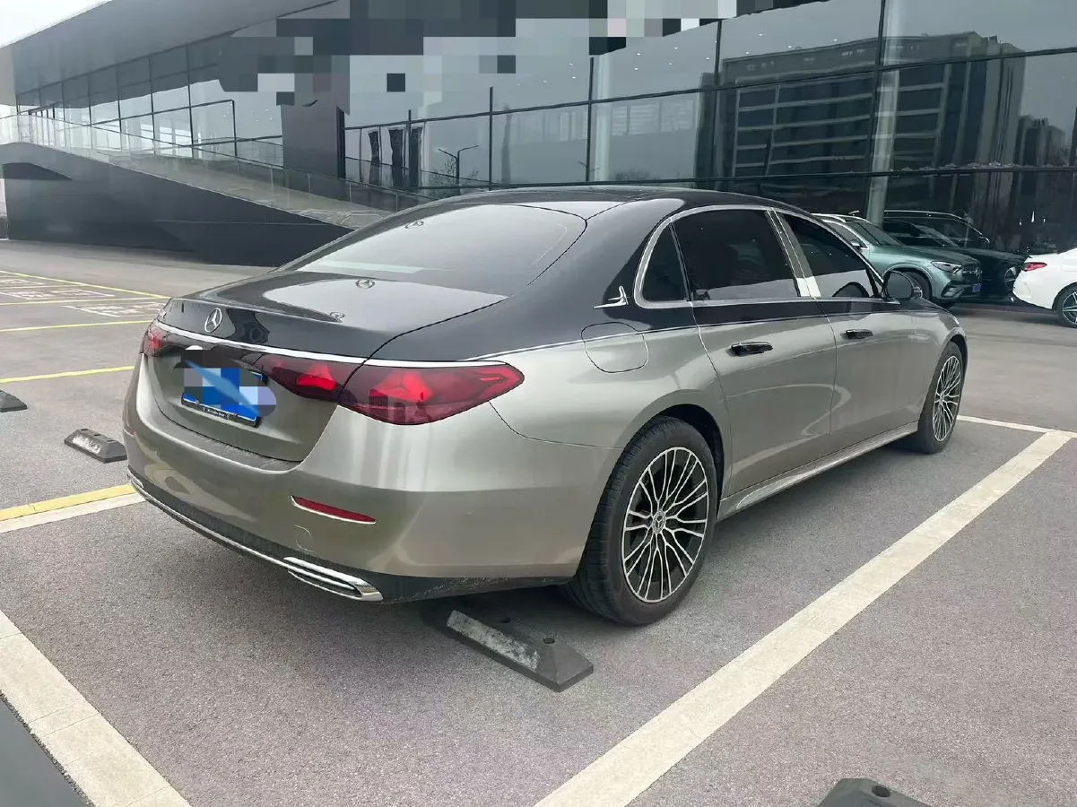 2025 Mercedes-Benz E Class 2.0T 258HP L4 9AT,autocango,china used car exporter,china ev exporter,chinese used car exporter,chinese used ev exporter
