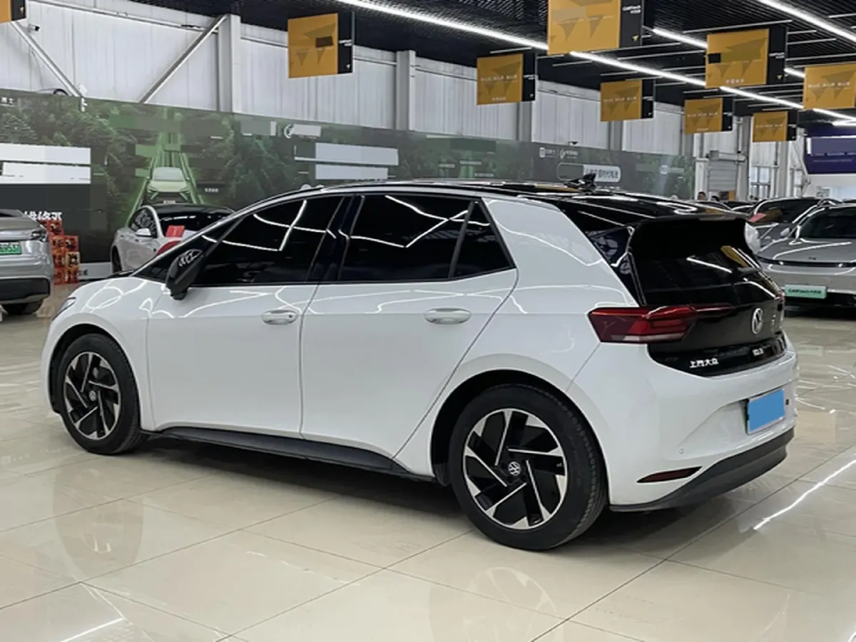 2025 Volkswagen ID.3 BEV 52.8KWH,autocango,china used car exporter,china ev exporter,chinese used car exporter,chinese used ev exporter