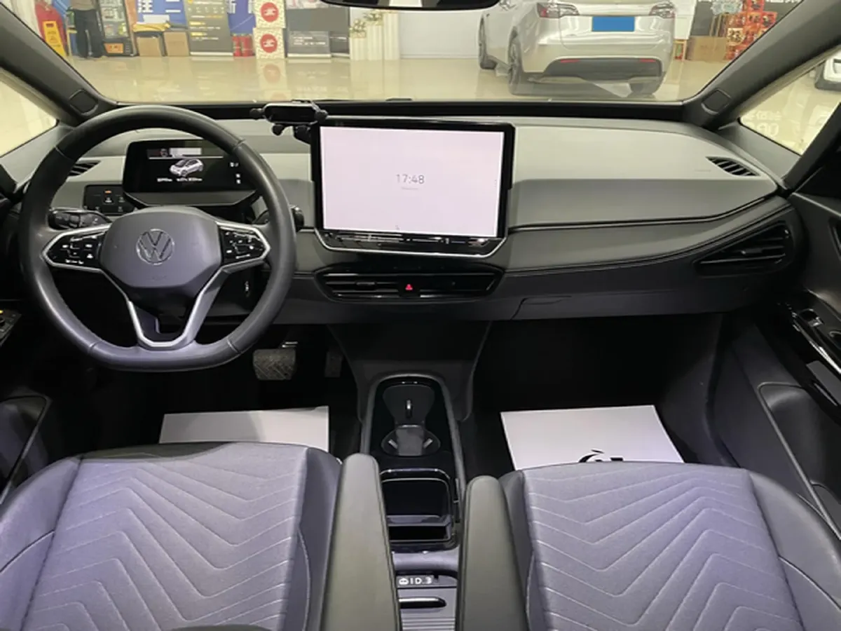 2025 Volkswagen ID.3 BEV 52.8KWH,autocango,china used car exporter,china ev exporter,chinese used car exporter,chinese used ev exporter