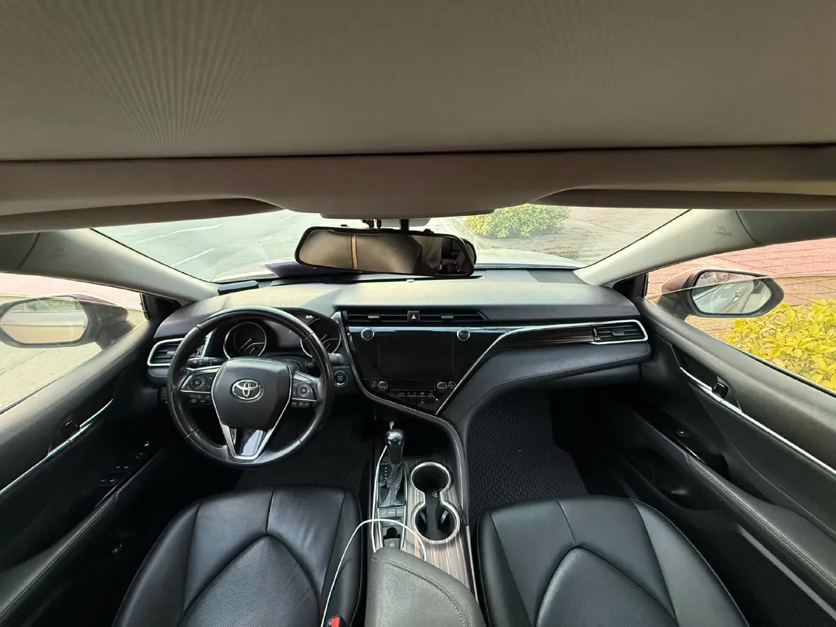 2019 Toyota Camry 2.5L 209HP L4 8AT,autocango,china used car exporter,china ev exporter,chinese used car exporter,chinese used ev exporter