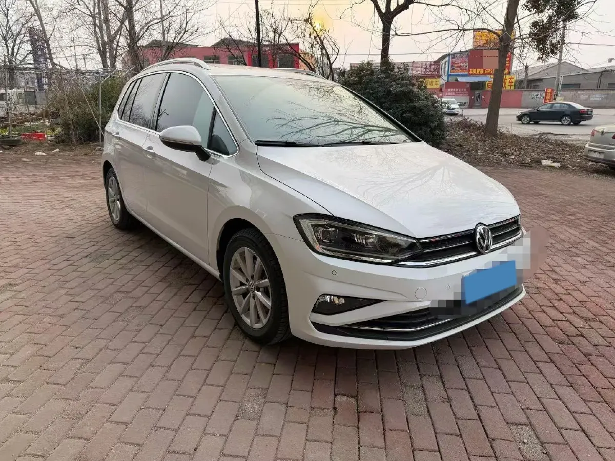 2020 Volkswagen Golf Sportsvan 1.4T 150HP L4 7DCT,autocango,china used car exporter,china ev exporter,chinese used car exporter,chinese used ev exporter