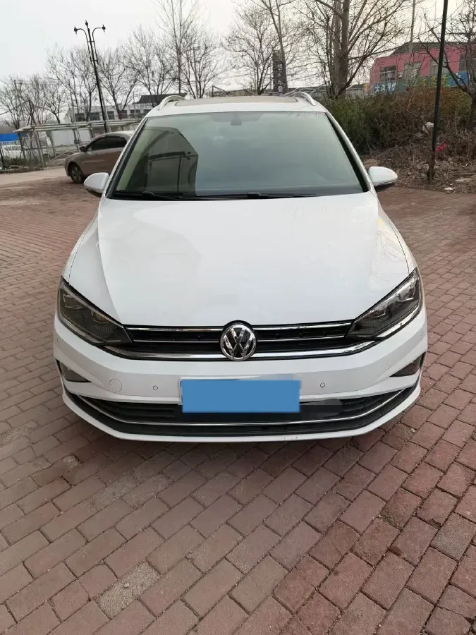 2020 Volkswagen Golf Sportsvan 1.4T 150HP L4 7DCT,autocango,china used car exporter,china ev exporter,chinese used car exporter,chinese used ev exporter