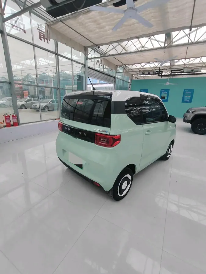 2021 WuLing HongGuang MINI EV BEV 9KWH,autocango,china used car exporter,china ev exporter,chinese used car exporter,chinese used ev exporter
