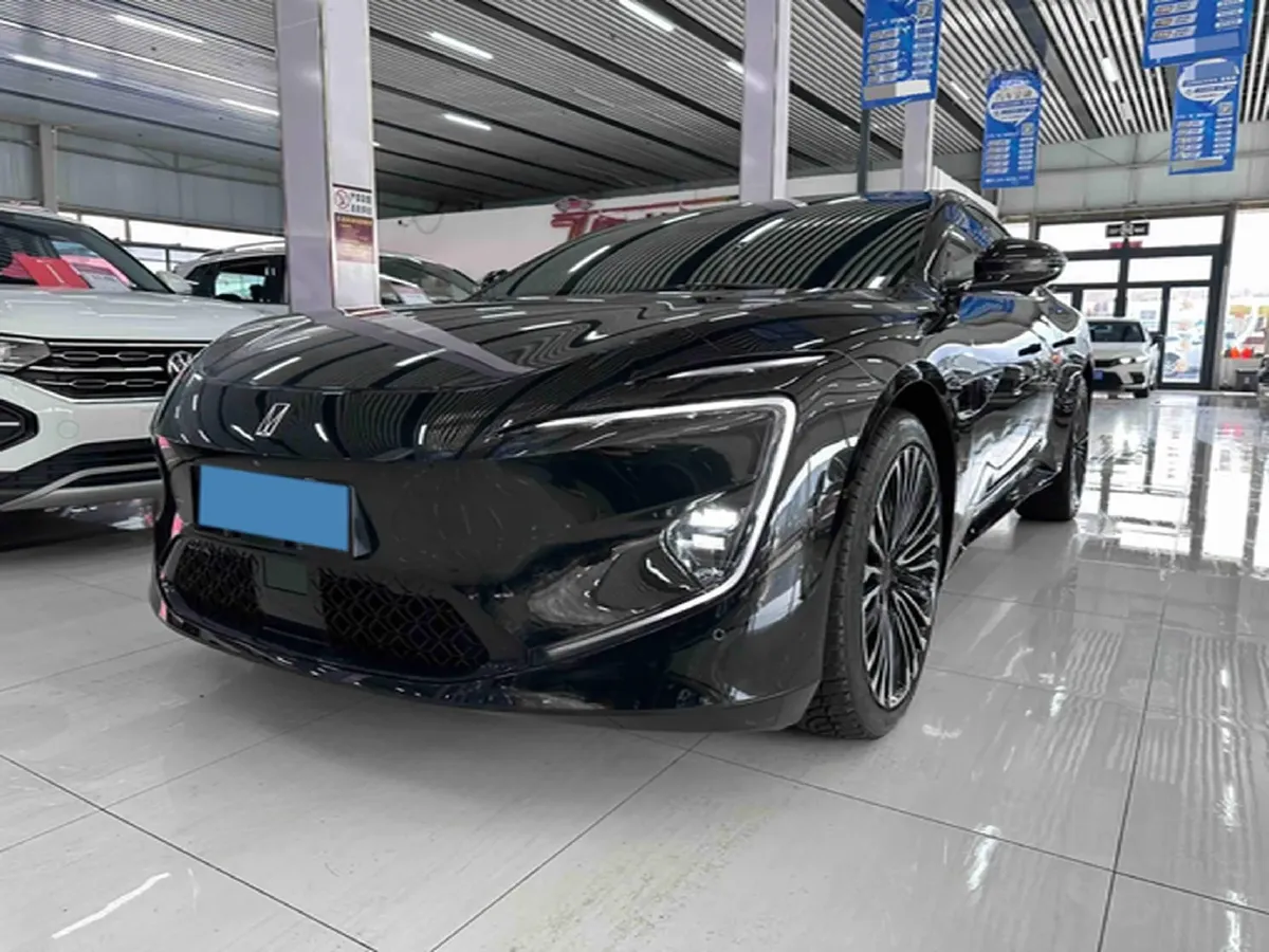 2025 Avatr 12 1.5T 156HP L4 REEV 39.05KWH,autocango,china used car exporter,china ev exporter,chinese used car exporter,chinese used ev exporter