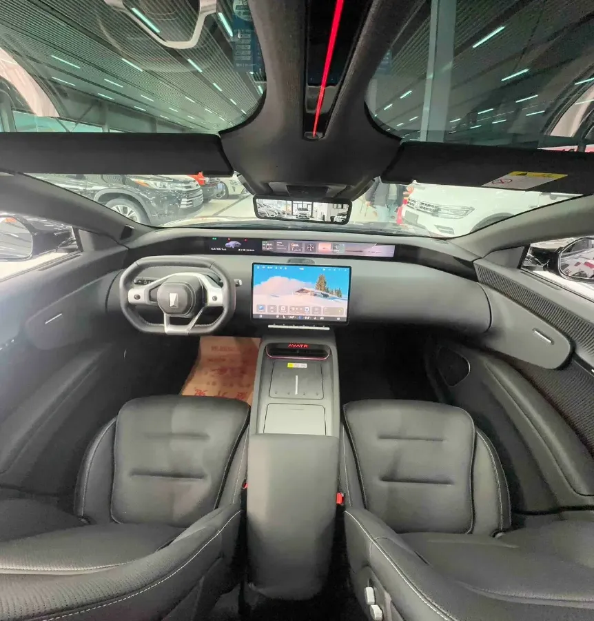 2025 Avatr 12 1.5T 156HP L4 REEV 39.05KWH,autocango,china used car exporter,china ev exporter,chinese used car exporter,chinese used ev exporter