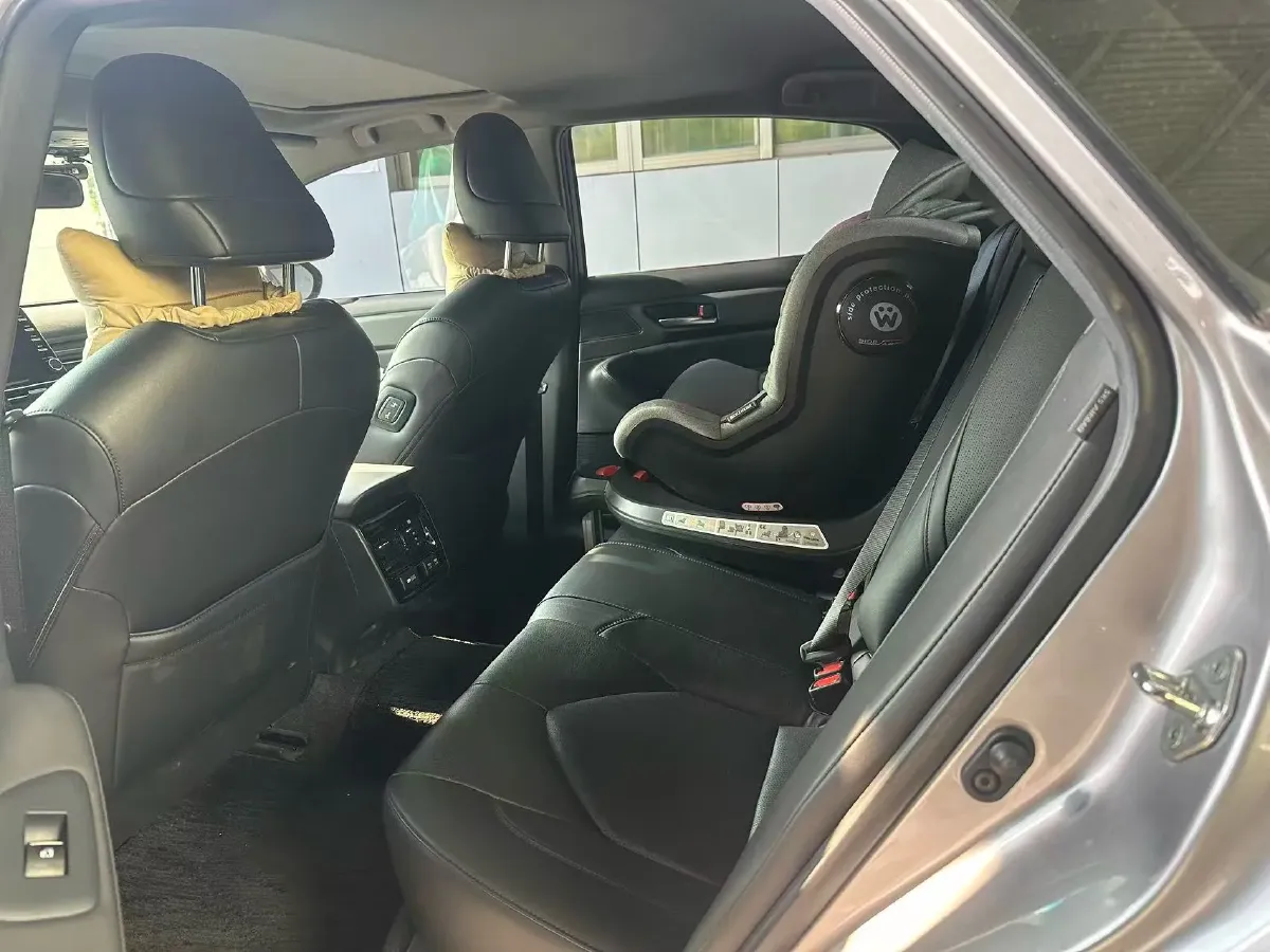 2019 Toyota Avalon 2.0L 178HP L4 CVT,autocango,china used car exporter,china ev exporter,chinese used car exporter,chinese used ev exporter