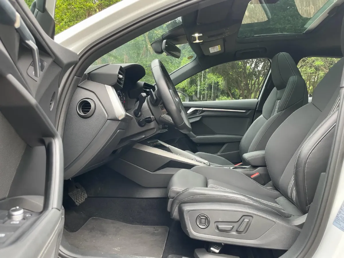 2022 Audi A3 1.4T 150HP L4 7DCT,autocango,china used car exporter,china ev exporter,chinese used car exporter,chinese used ev exporter