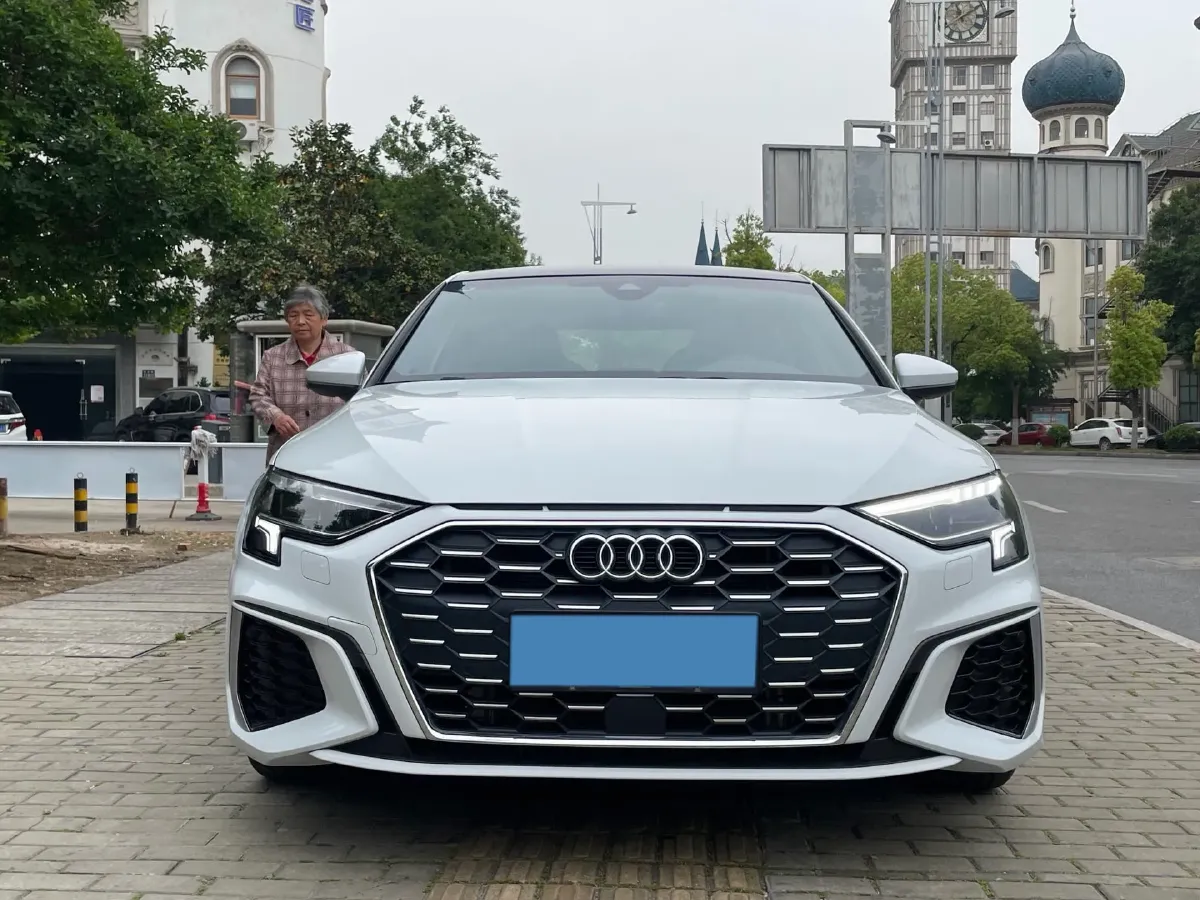 2022 Audi A3 1.4T 150HP L4 7DCT,autocango,china used car exporter,china ev exporter,chinese used car exporter,chinese used ev exporter