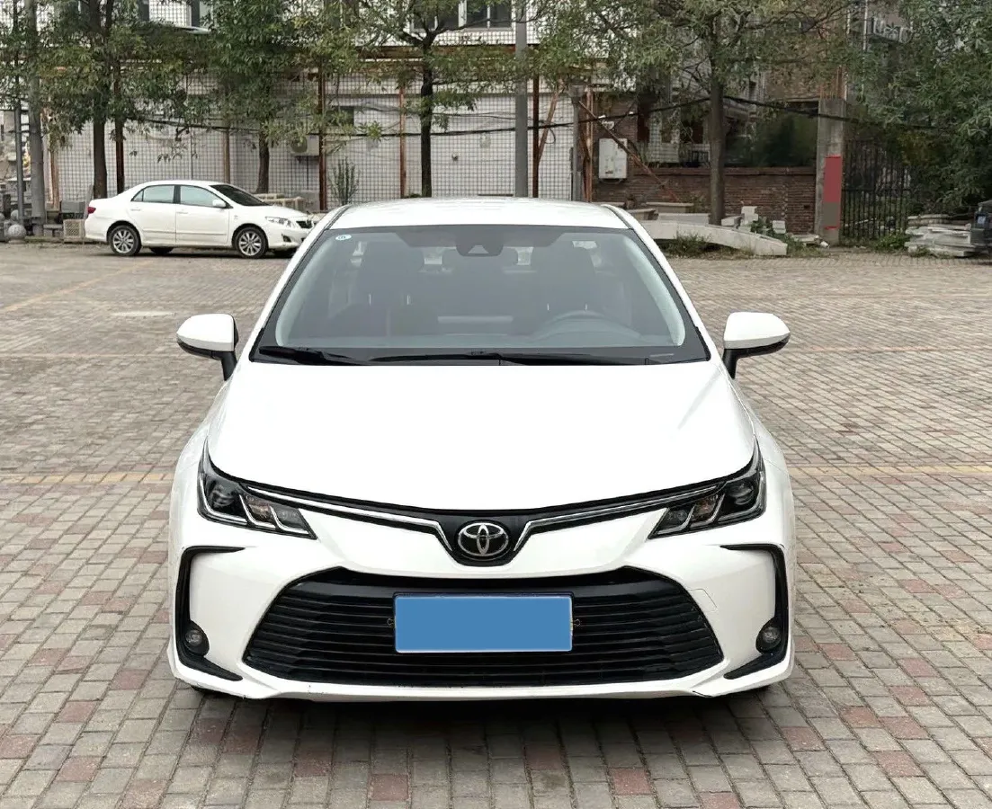 2022 Toyota Corolla 1.2T 116HP L4 CVT,autocango,china used car exporter,china ev exporter,chinese used car exporter,chinese used ev exporter