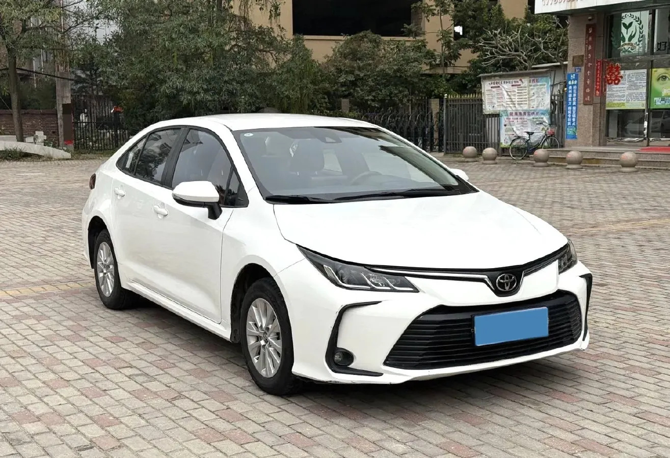 2022 Toyota Corolla 1.2T 116HP L4 CVT,autocango,china used car exporter,china ev exporter,chinese used car exporter,chinese used ev exporter