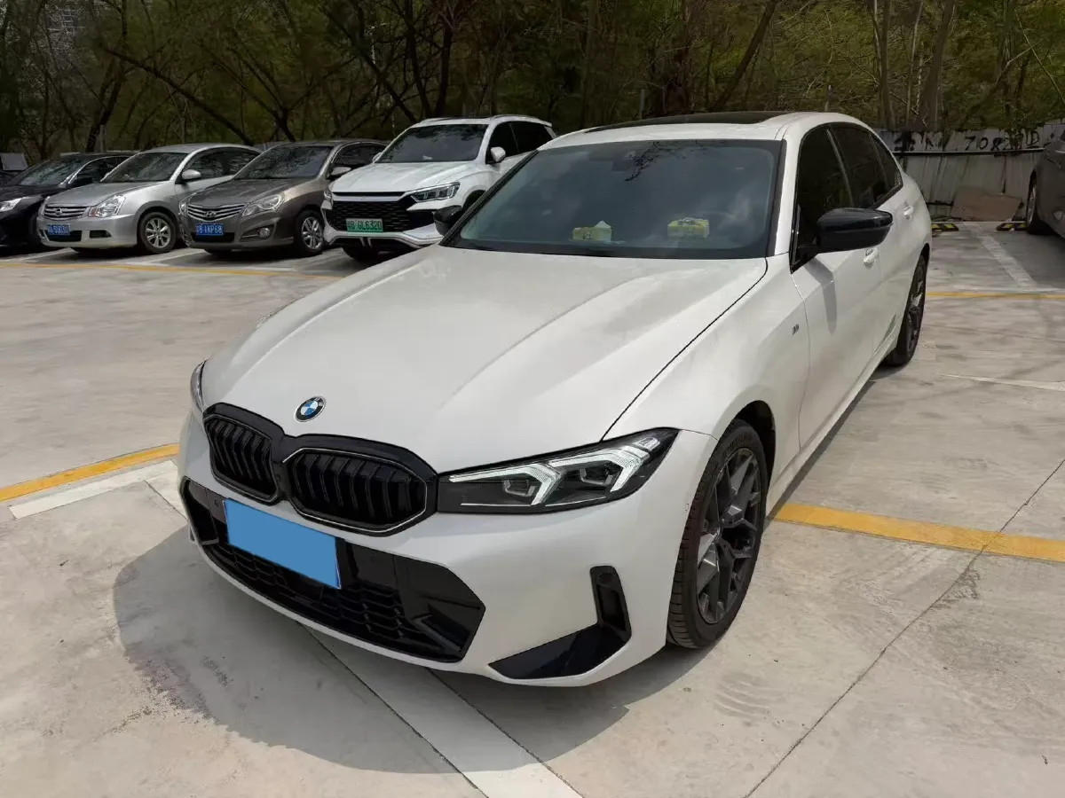 2025 BMW 3 Series 2.0T 245HP L4 8AT,autocango,china used car exporter,china ev exporter,chinese used car exporter,chinese used ev exporter