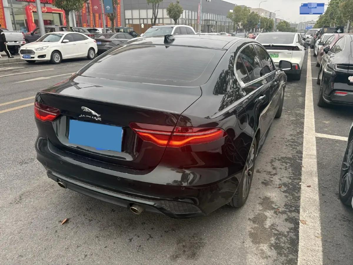 2023 Jaguar XEL 2.0T 200HP L4 8AT,autocango,china used car exporter,china ev exporter,chinese used car exporter,chinese used ev exporter