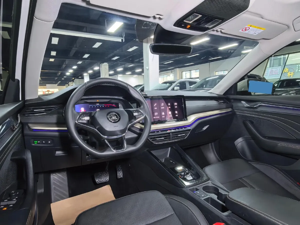 2022 Skoda Octavia 1.4T 150HP L4 7DCT,autocango,china used car exporter,china ev exporter,chinese used car exporter,chinese used ev exporter