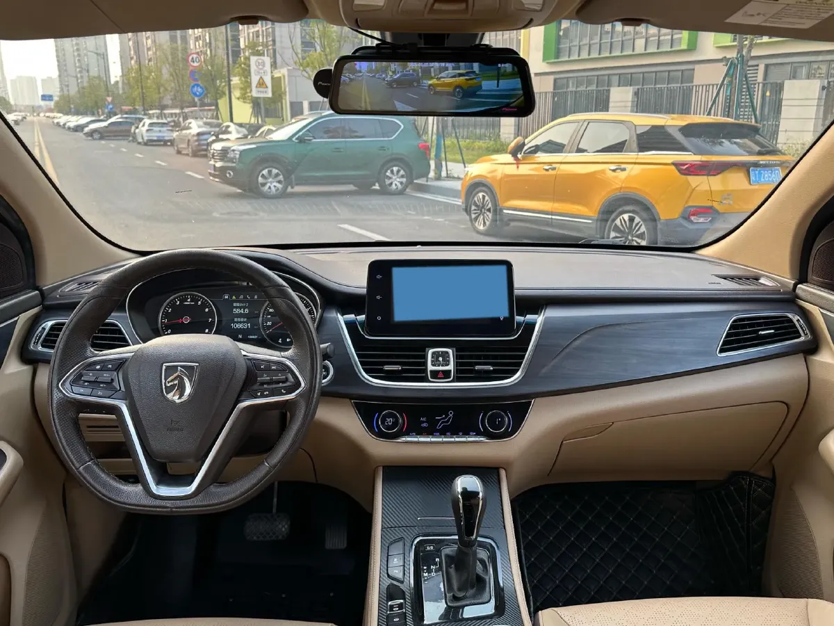 2017 BaoJun 730 1.5T 150HP L4 6MT,autocango,china used car exporter,china ev exporter,chinese used car exporter,chinese used ev exporter