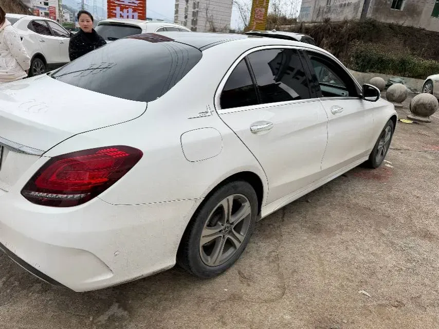 2021 Mercedes-Benz C Class 1.5T 184HP L4 9AT,autocango,china used car exporter,china ev exporter,chinese used car exporter,chinese used ev exporter