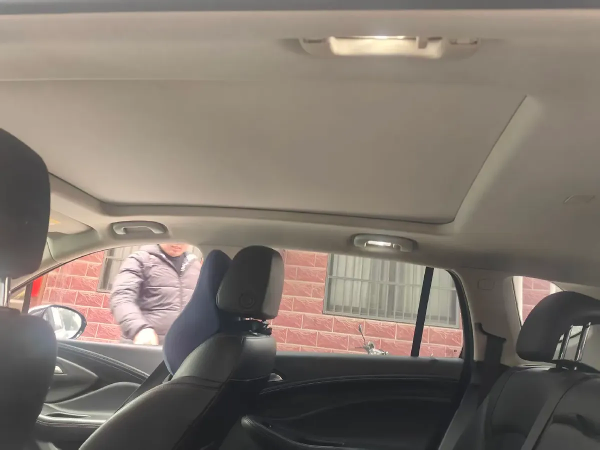 2021 Buick EnvisionPlus 1.5T 169HP L4 7DCT,autocango,china used car exporter,china ev exporter,chinese used car exporter,chinese used ev exporter