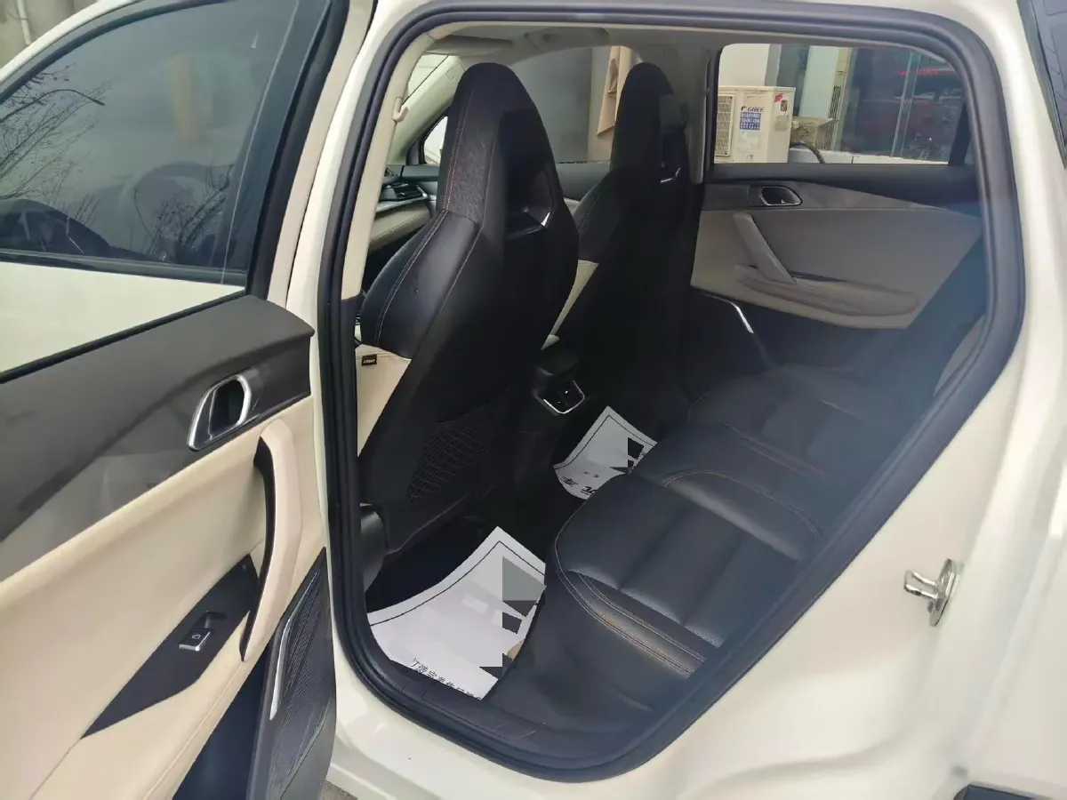 2020 LYNK&CO 06 EM-P 1.5T 177HP L3 7DCT PHEV 11.3KWH,autocango,china used car exporter,china ev exporter,chinese used car exporter,chinese used ev exporter