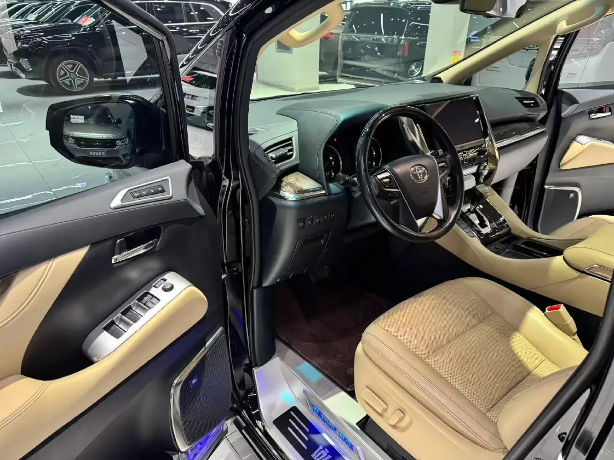 2021 Toyota Vellfire 2.5L 117HP L4 E-CVT Hybrid,autocango,china used car exporter,china ev exporter,chinese used car exporter,chinese used ev exporter