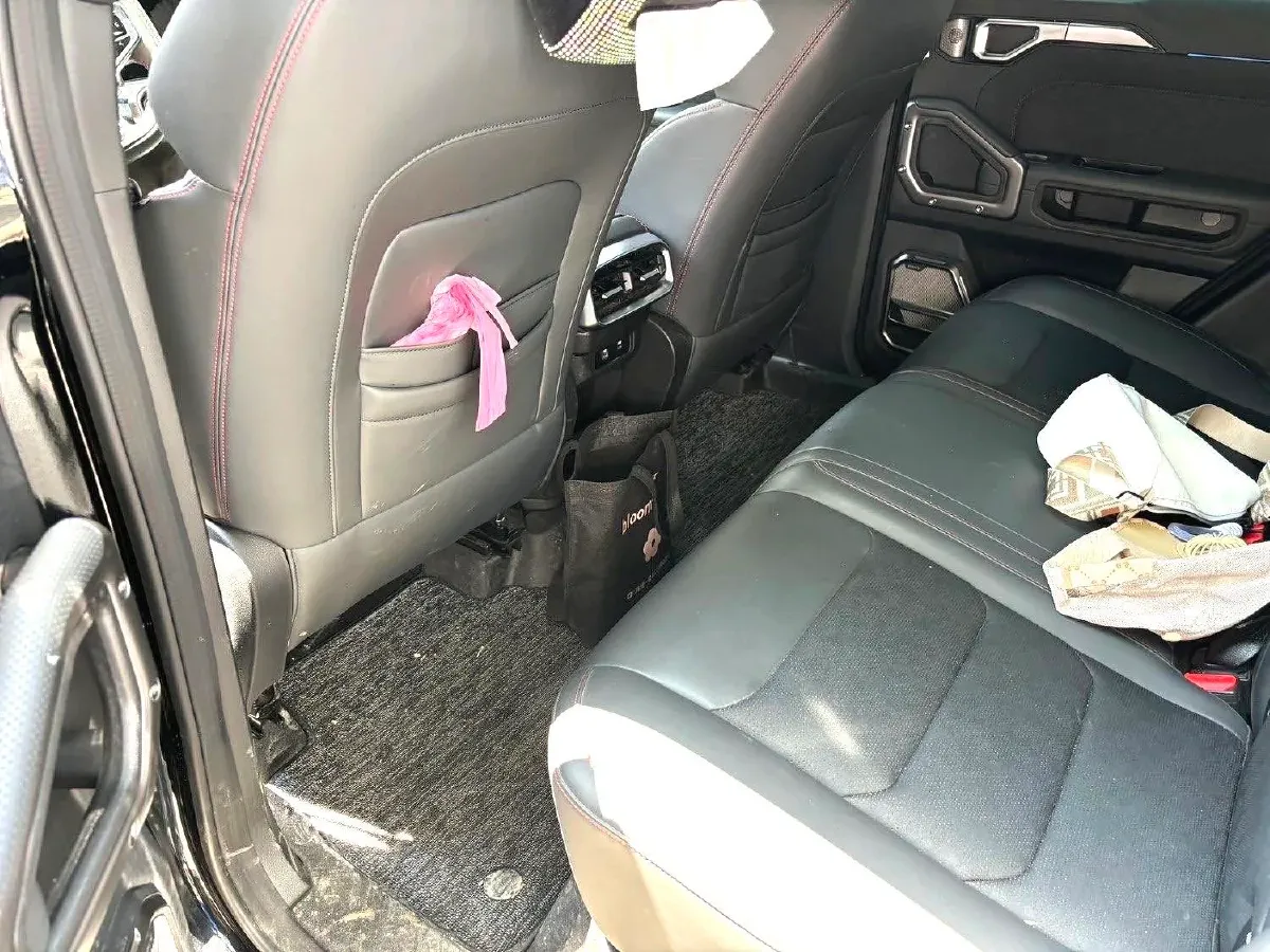 2024 Jetour ShanHai TravellerC-DM 1.5T 156HP L4 3DHT PHEV 43.24KWH,autocango,china used car exporter,china ev exporter,chinese used car exporter,chinese used ev exporter