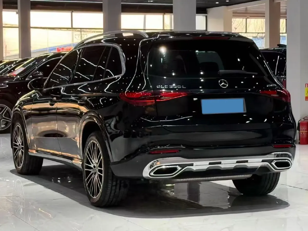 2023 Mercedes-Benz GLC Class 2.0T 204HP L4 9AT,autocango,china used car exporter,china ev exporter,chinese used car exporter,chinese used ev exporter