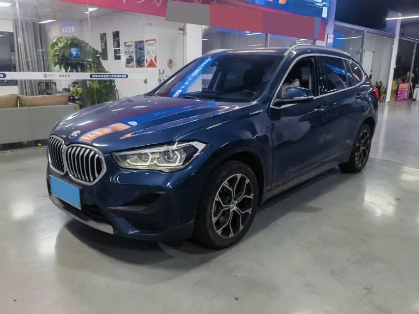 2022 BMW X1 2.0T 192HP L4 7DCT,autocango,china used car exporter,china ev exporter,chinese used car exporter,chinese used ev exporter