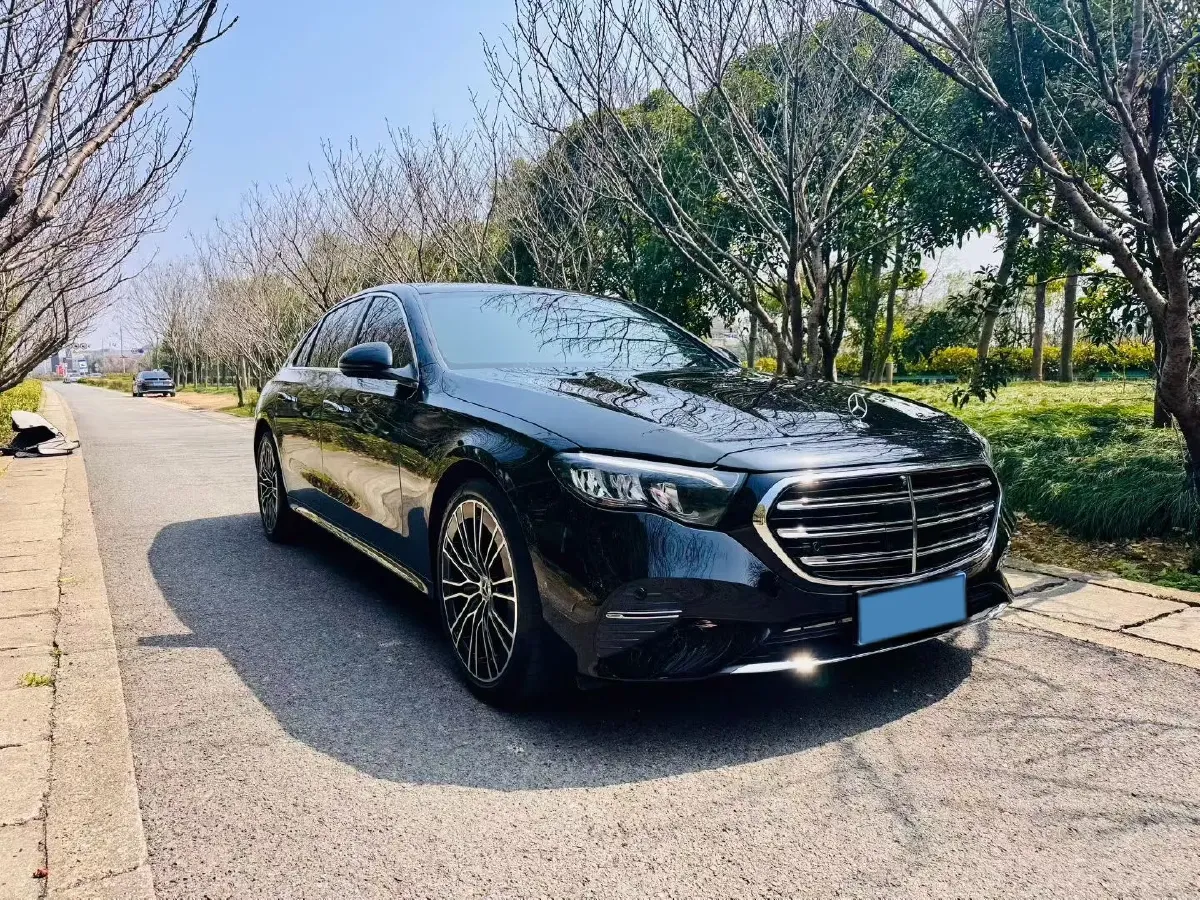 2025 Mercedes-Benz E Class 2.0T 258HP L4 9AT,autocango,china used car exporter,china ev exporter,chinese used car exporter,chinese used ev exporter