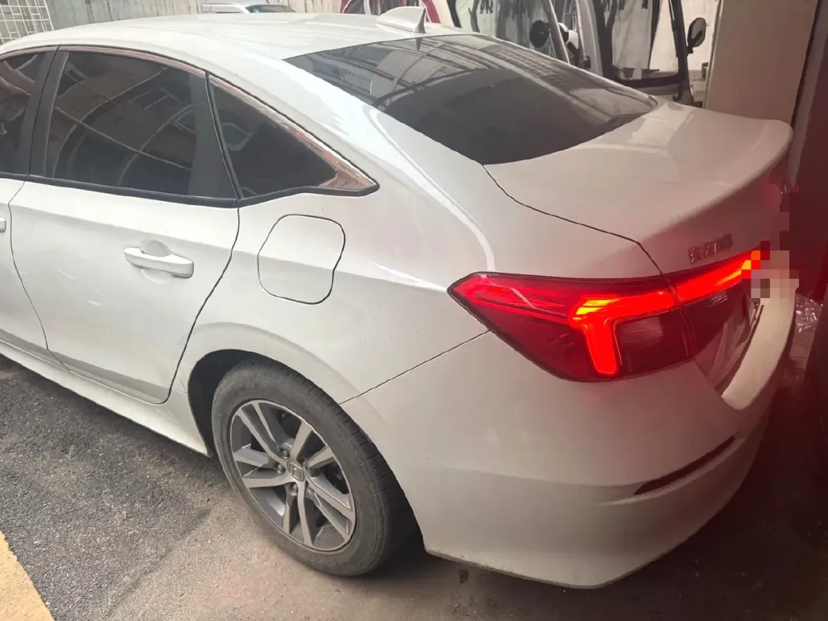 2023 Honda Civic 1.5T 182HP L4 CVT,autocango,china used car exporter,china ev exporter,chinese used car exporter,chinese used ev exporter