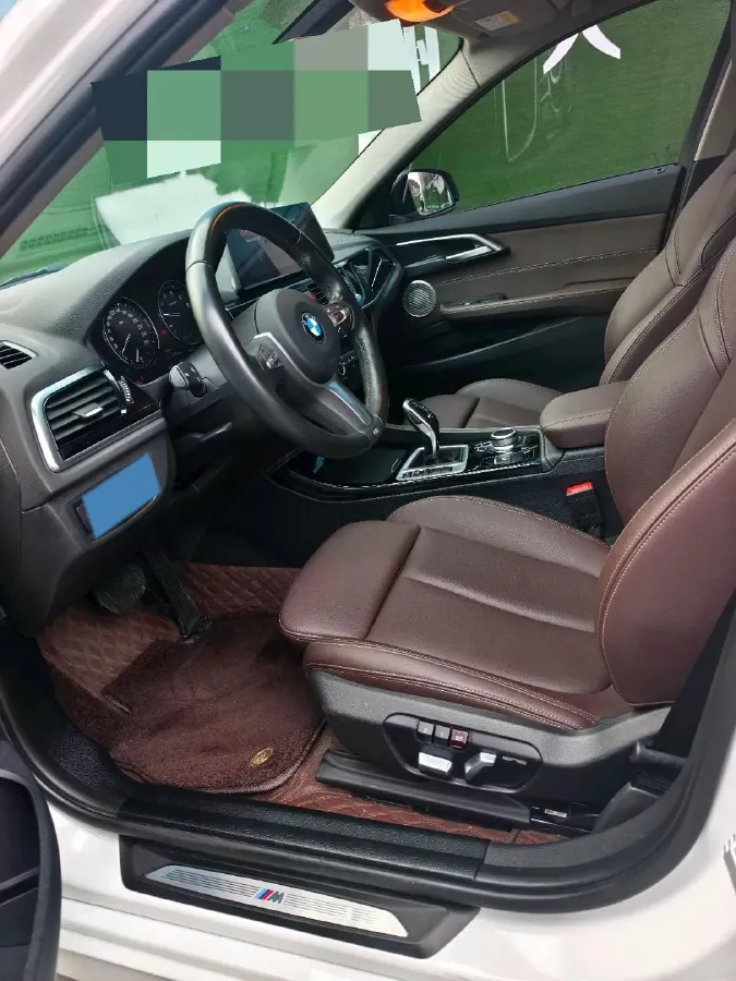 2022 BMW 1 Series 1.5T 140HP L3 7DCT,autocango,china used car exporter,china ev exporter,chinese used car exporter,chinese used ev exporter