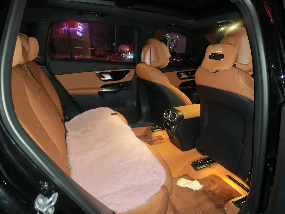 2025 Mercedes-Benz GLC Class 2.0T 204HP L4 9AT,autocango,china used car exporter,china ev exporter,chinese used car exporter,chinese used ev exporter