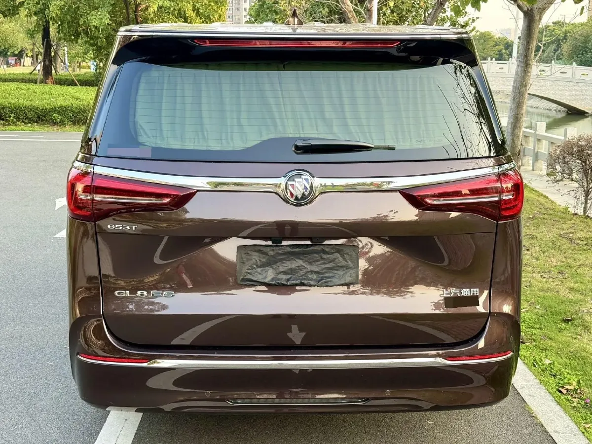 2021 Buick GL8 2.0T 237HP L4 9AT,autocango,china used car exporter,china ev exporter,chinese used car exporter,chinese used ev exporter