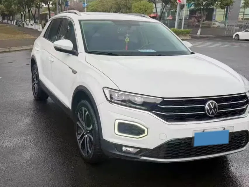 2021 Volkswagen T-Roc 1.4T 150HP L4 7DCT,autocango,china used car exporter,china ev exporter,chinese used car exporter,chinese used ev exporter