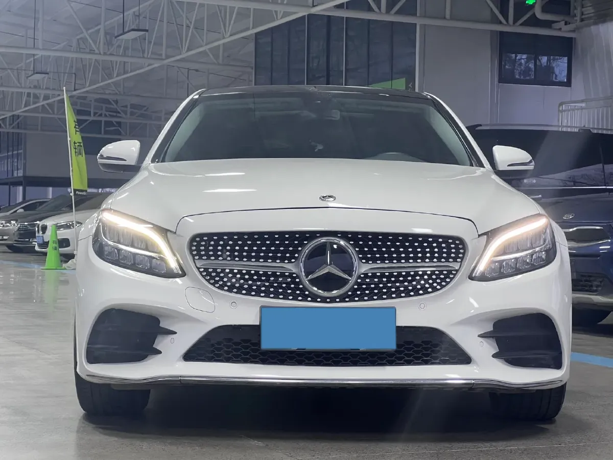 2021 Mercedes-Benz C Class 1.5T 156HP L4 9AT,autocango,china used car exporter,china ev exporter,chinese used car exporter,chinese used ev exporter