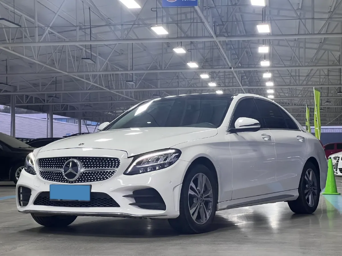 2021 Mercedes-Benz C Class 1.5T 156HP L4 9AT,autocango,china used car exporter,china ev exporter,chinese used car exporter,chinese used ev exporter
