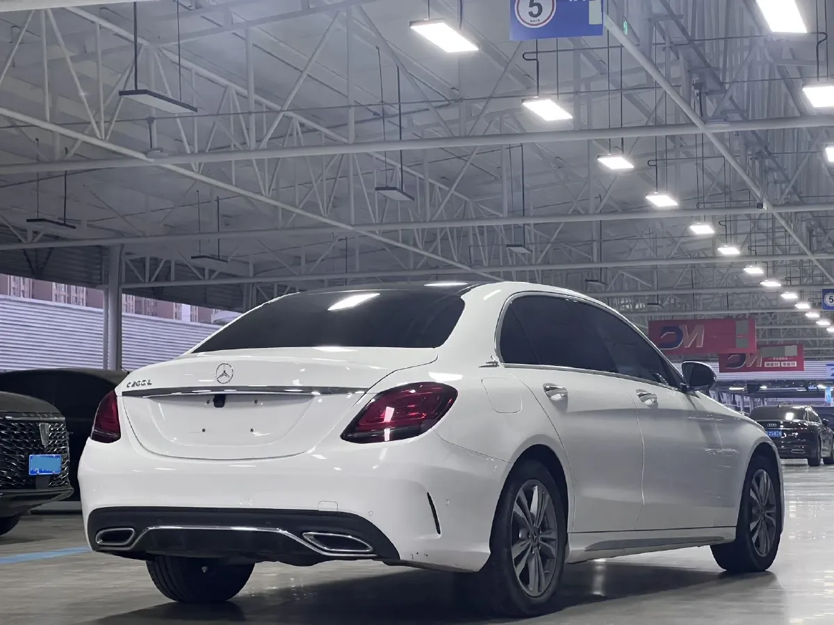 2021 Mercedes-Benz C Class 1.5T 156HP L4 9AT,autocango,china used car exporter,china ev exporter,chinese used car exporter,chinese used ev exporter